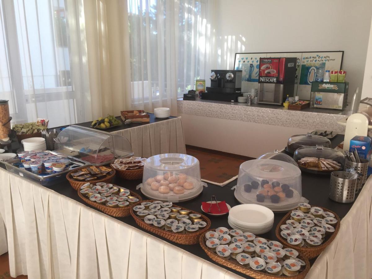 Hotel Avana